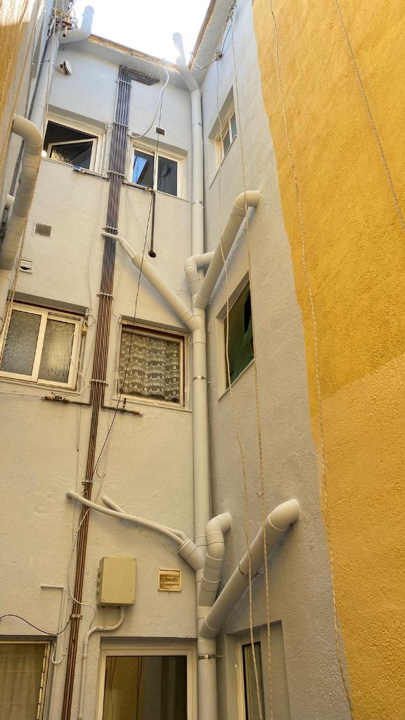 Reparación de fisura en patio de luz
