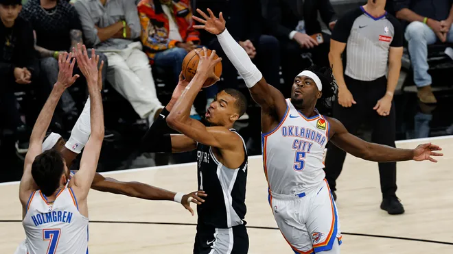 Spurs Humiliate Thunder, Force Game 7
