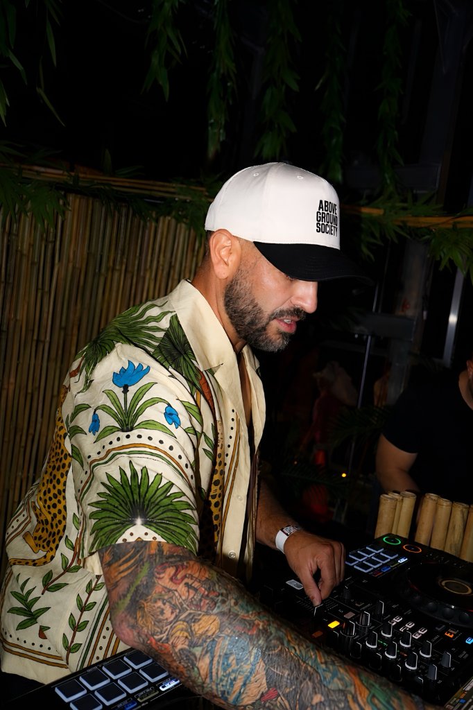 HOVANI performing at Dancing In the Street Festival