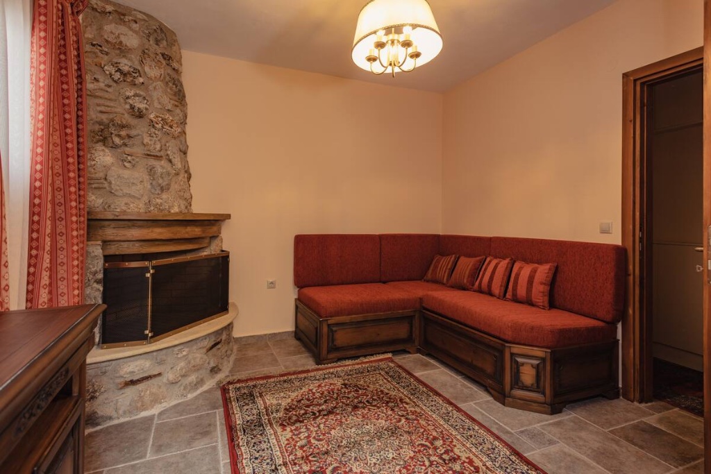 Living room with fireplace