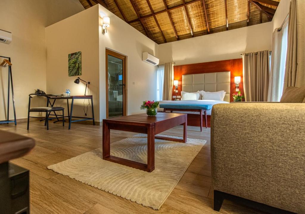 Lakowe Lakes accommodation