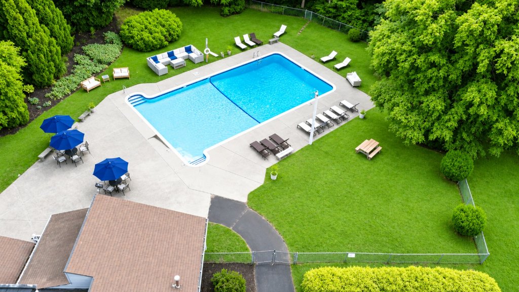 Swimming pool and lounge seating