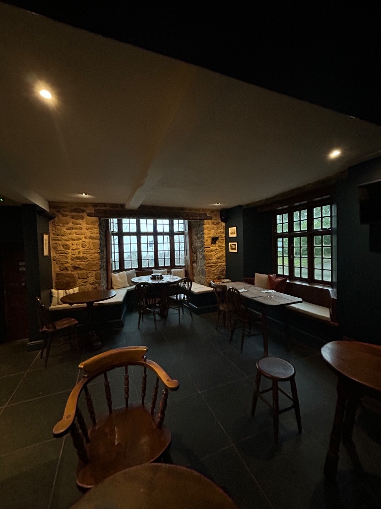 Bar area lighting - dimmable downlights and window illumination