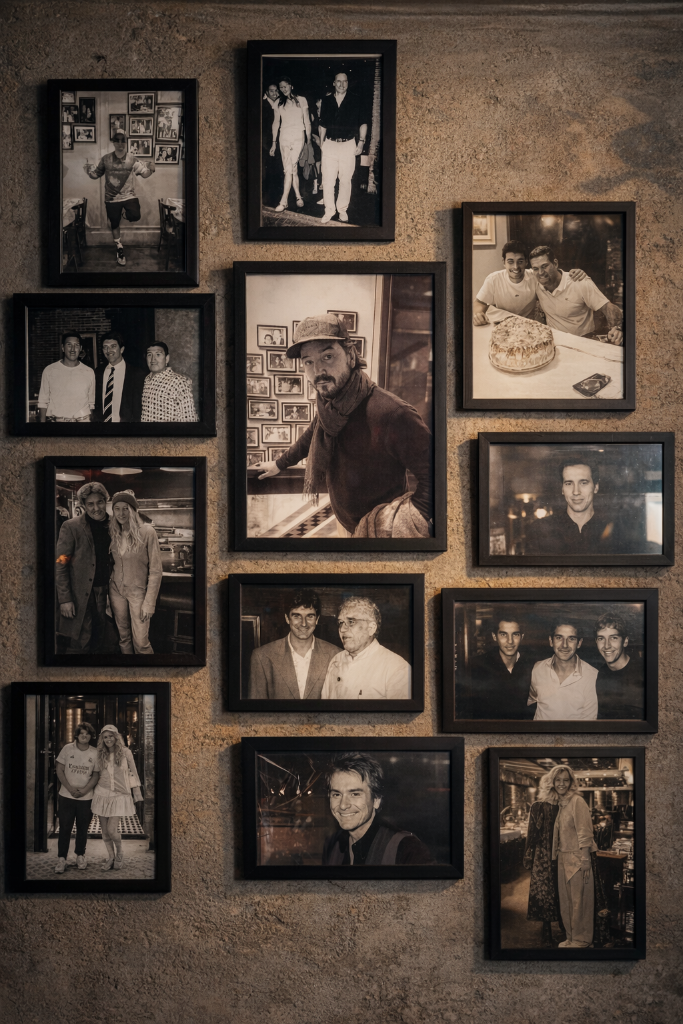 Parrilla argentina y ambiente de El Príncipe en Plaza de Canalejas, Madrid
