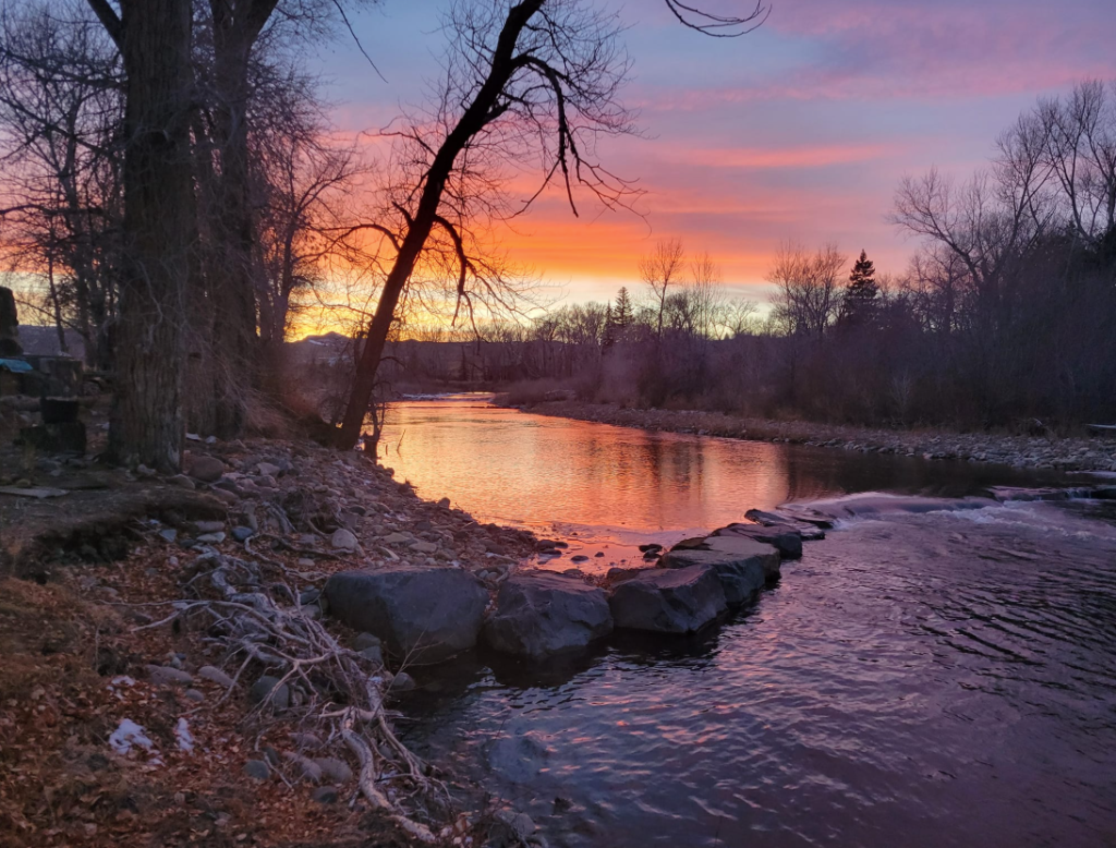Encampment River at sunset near Spirit West Lodge