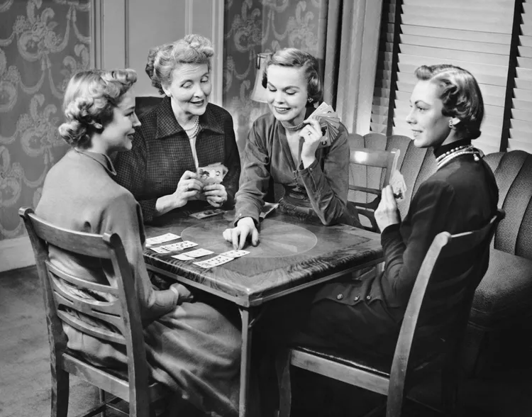 Vintage bridge game