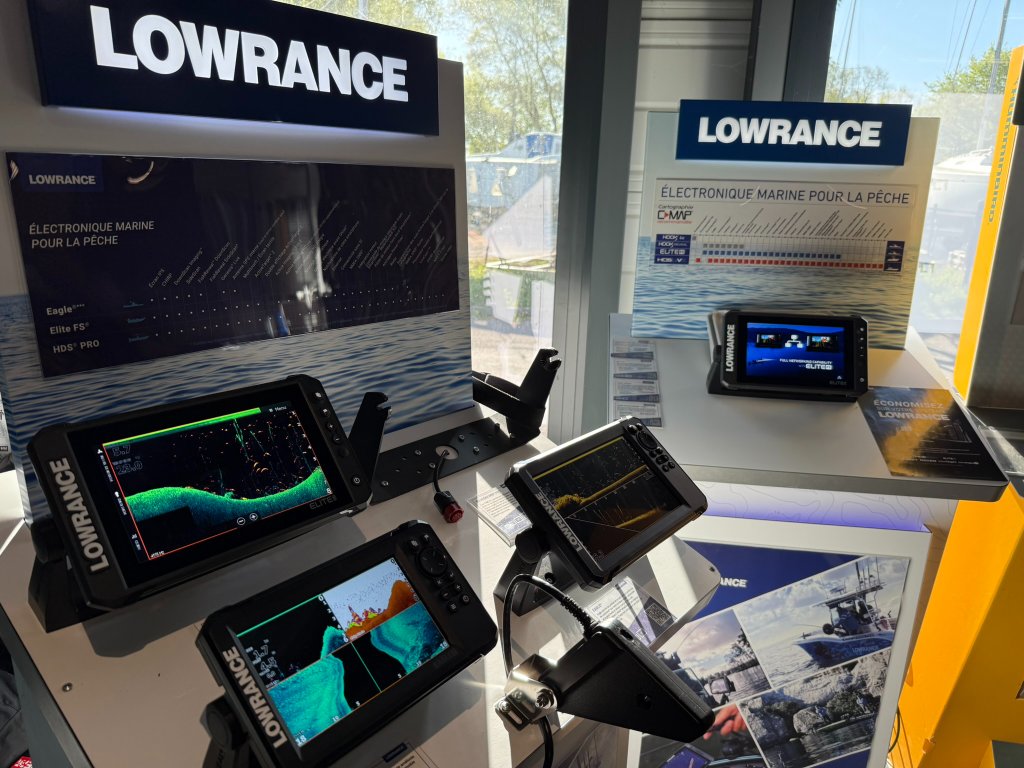 Magasin – Sondeurs Lowrance en exposition