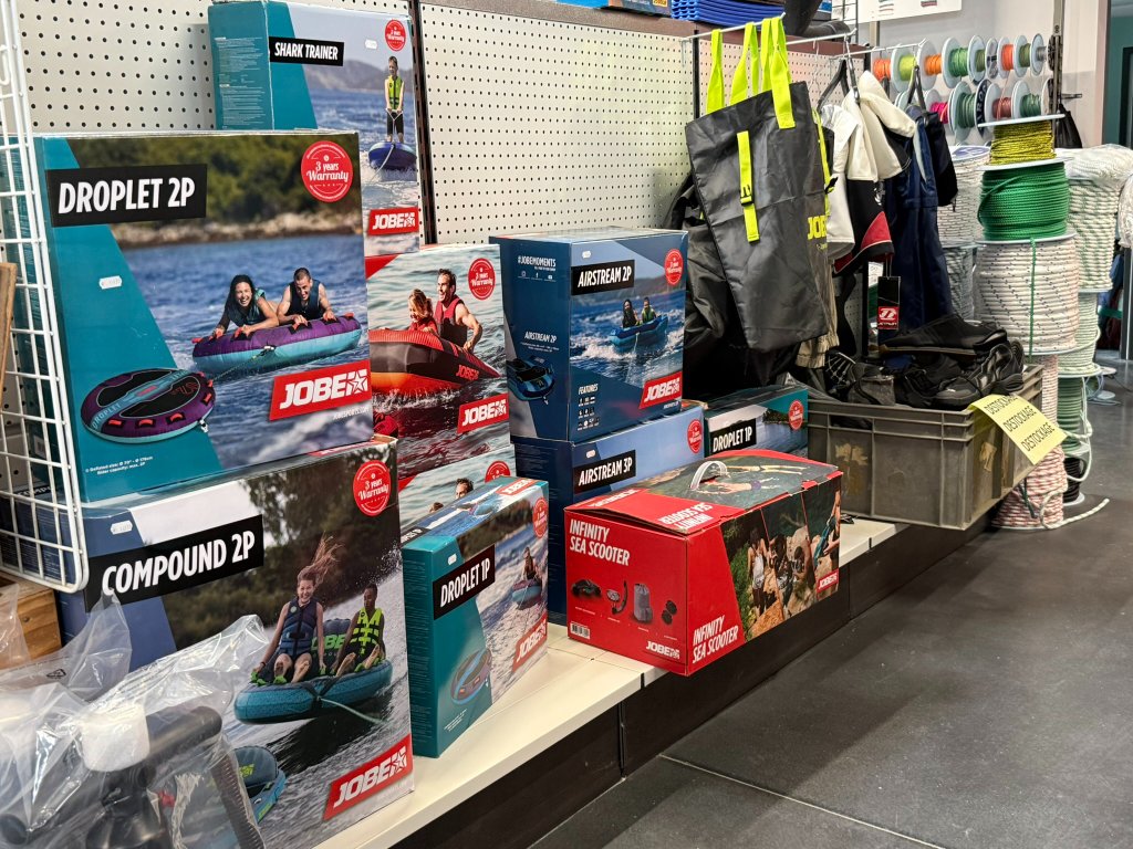 Magasin DIS Marine 23