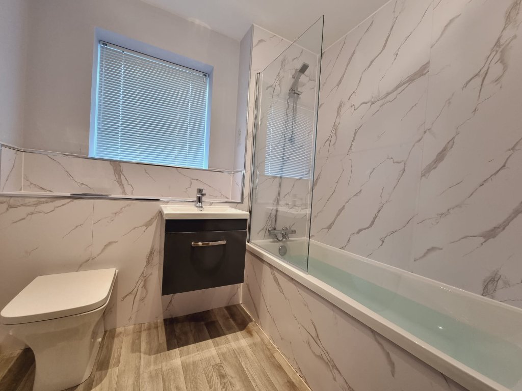 Marble Bathroom Suite — Completed