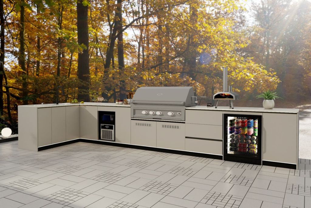Indoor outdoor living spaces Los Angeles