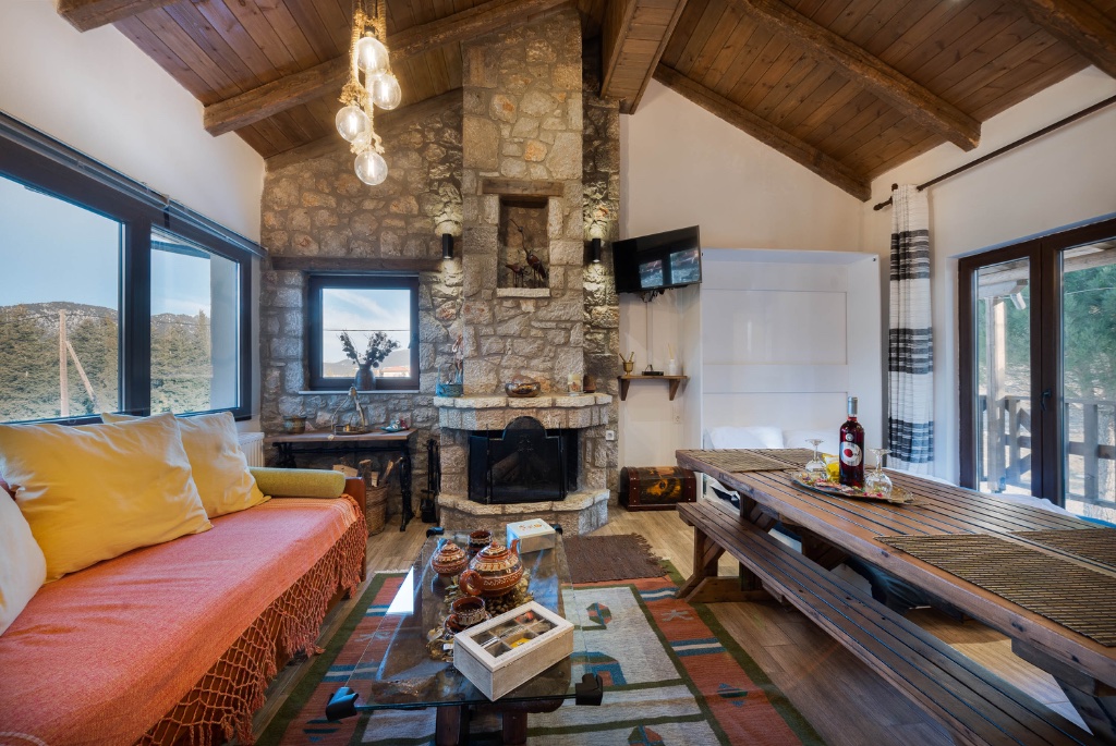 Bedroom with fireplace