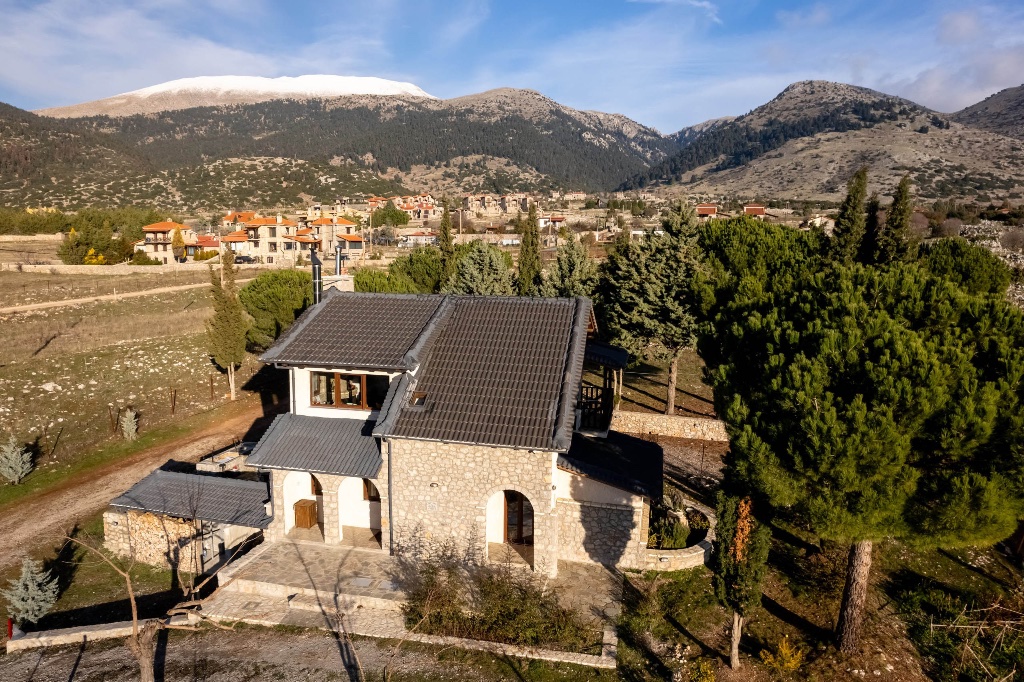 Parnassos mountain landscape around Villa Dianne