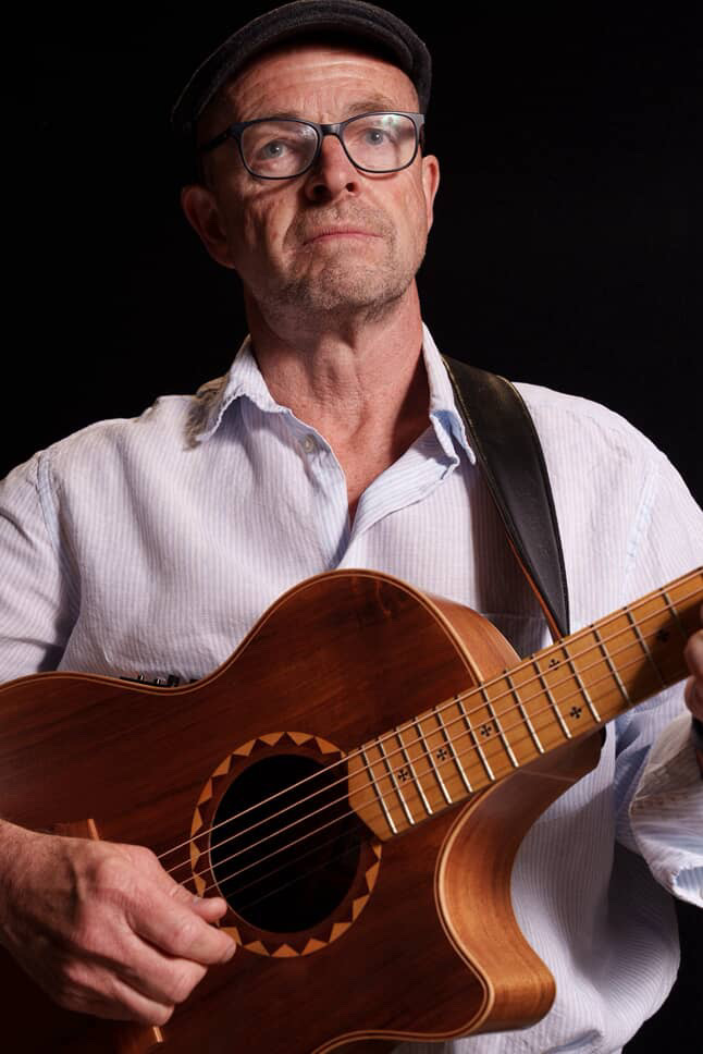 Richard Ings Music and Memories show at aged care residence