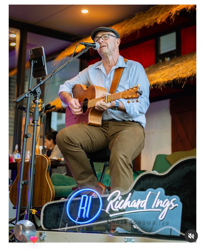 Richard Ings live acoustic performance at a Canberra venue