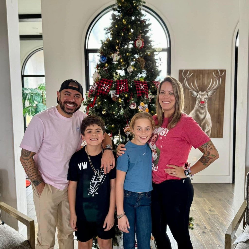 Kristin Jones with family