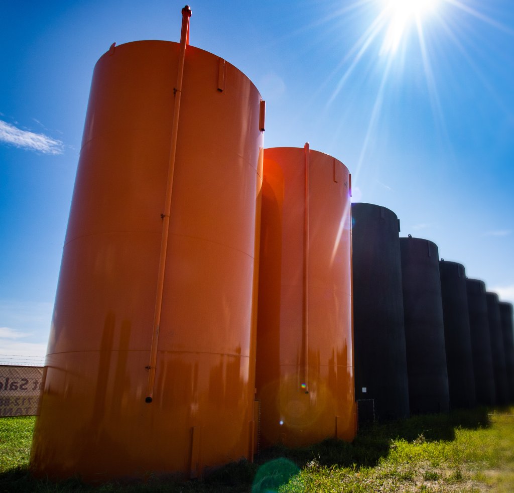 1000 BBL Storage Tanks
