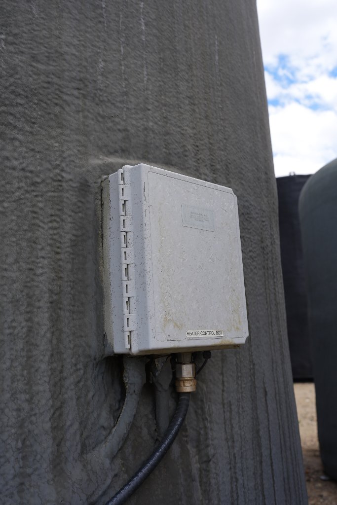 200 BBL Fiberglass Heated Storage Tanks for sale in Crossfield, AB — Inclusive Energy — photo 7
