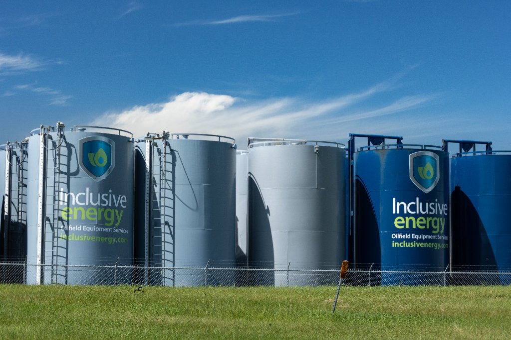 400 BBL storage tank Alberta - Inclusive Energy view 1