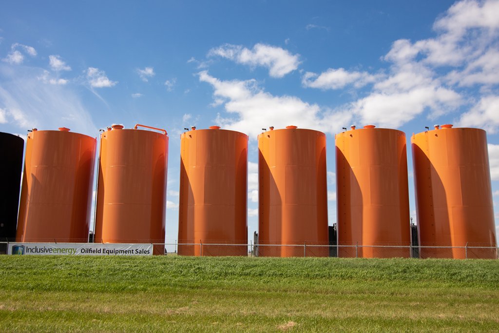 1000 BBL storage tank Alberta - Inclusive Energy view 8