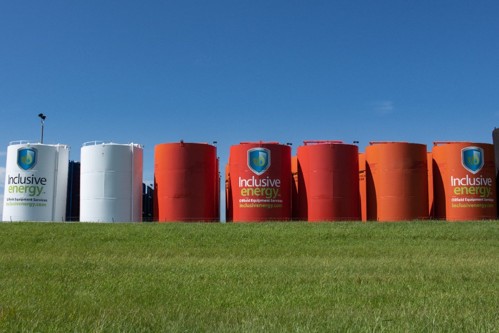 400 BBL storage tank Alberta - Inclusive Energy view 3