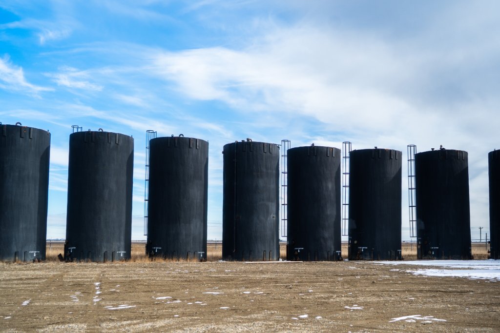 1000 BBL storage tank Alberta - Inclusive Energy view 5