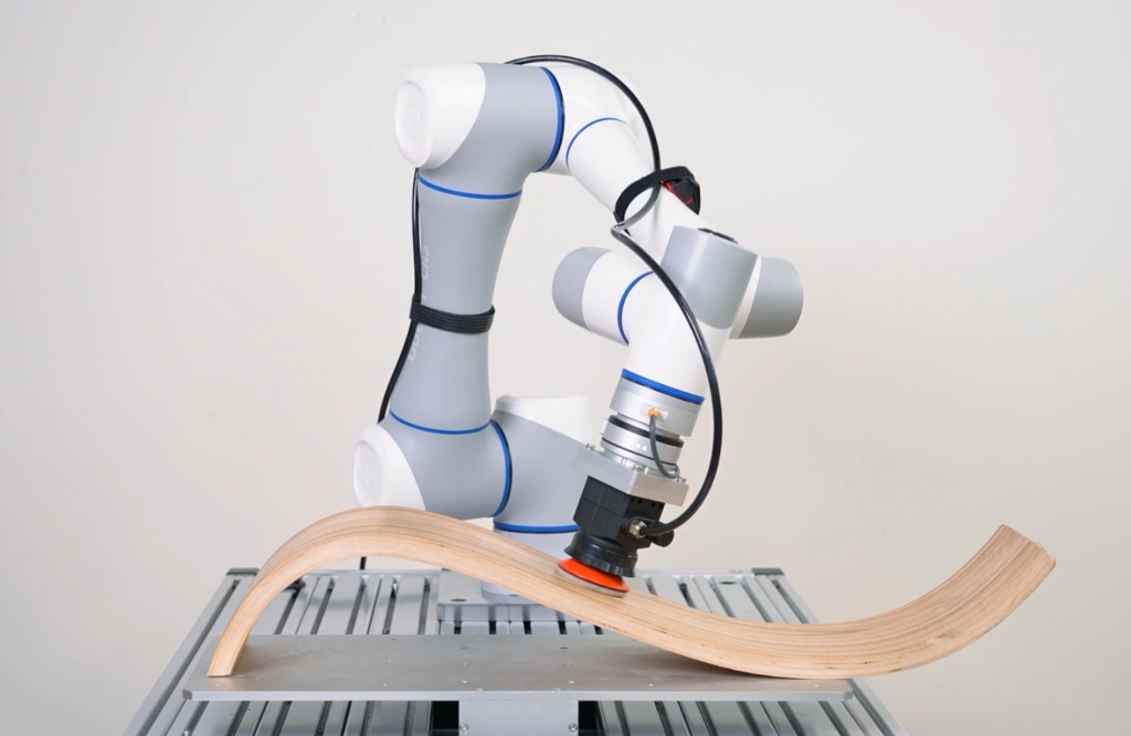 La Rivoluzione Flessibile: Perché i Robot Collaborativi sono il Motore delle PMI in Veneto e in Italia — Zetatecno News