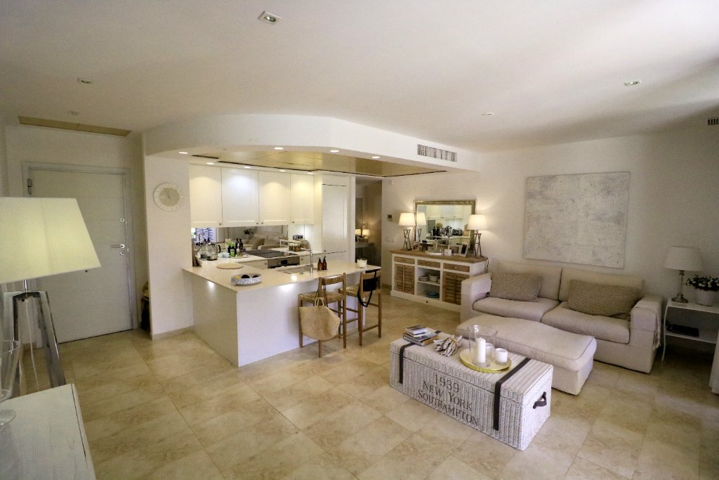 Apartamento en Las Olas III