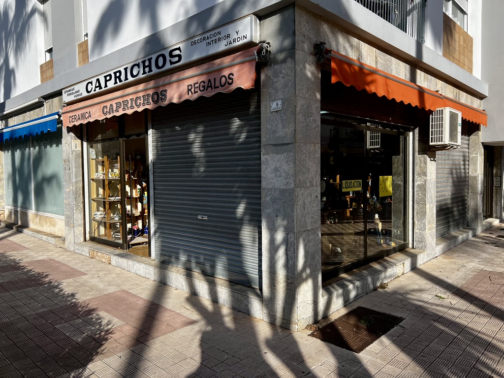 Local comercial en alquiler en Avenida de Paguera, Peguera
