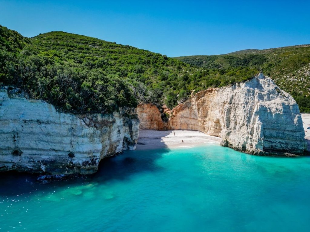 Fteri Cove