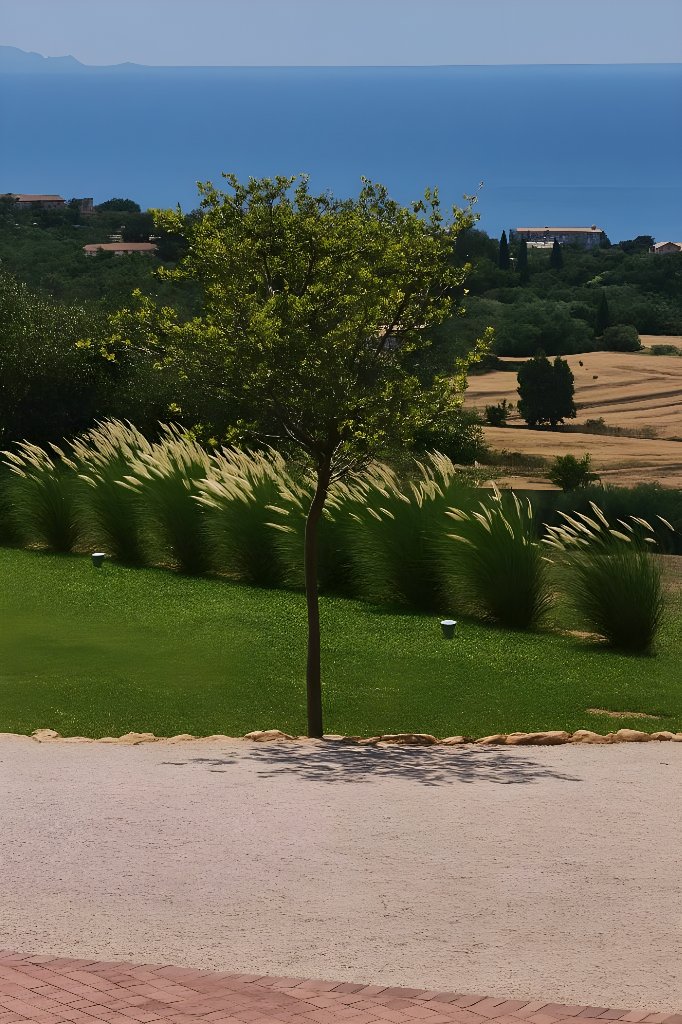 Garden & Sea View