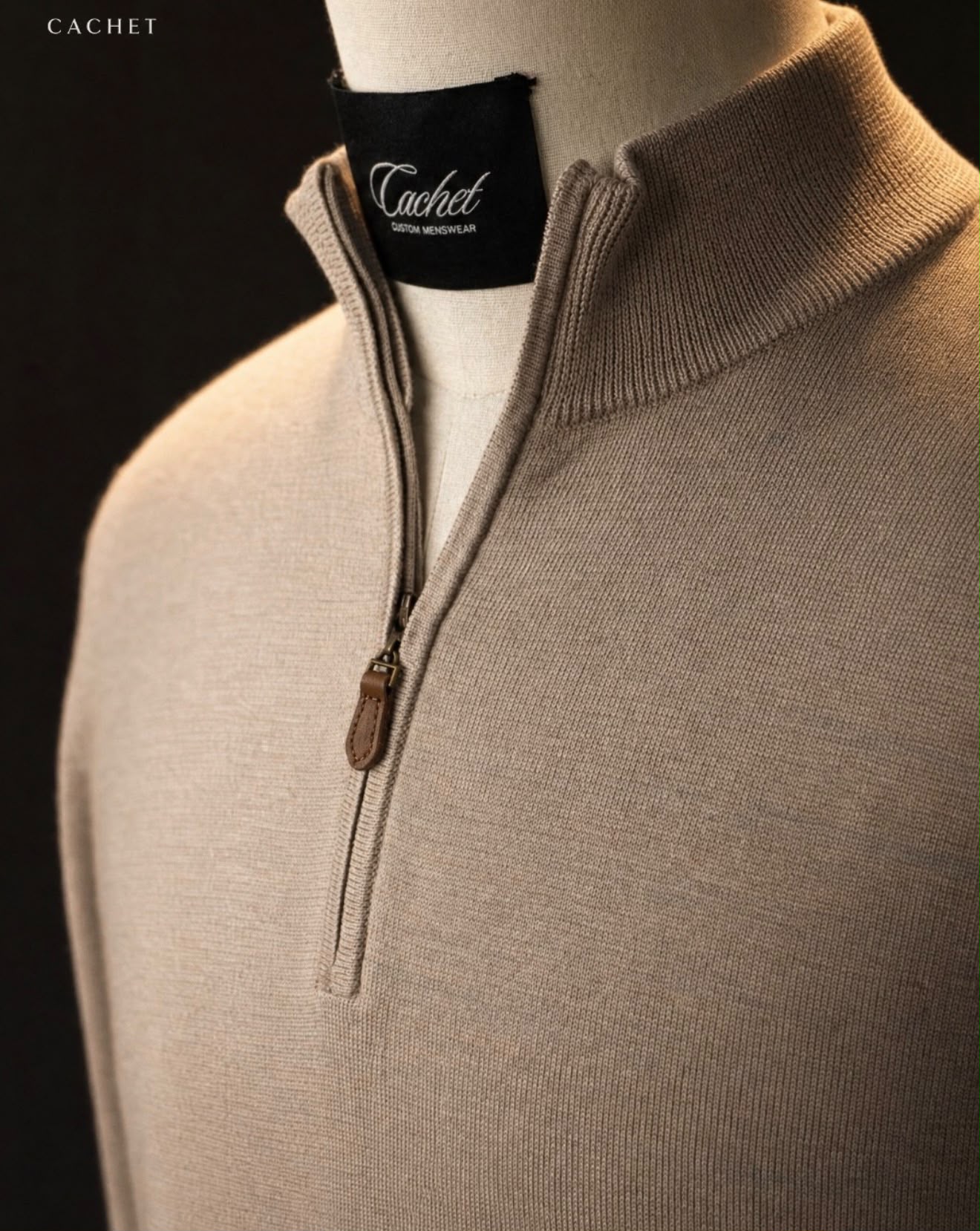 The Sand Quarter Zip - Detail