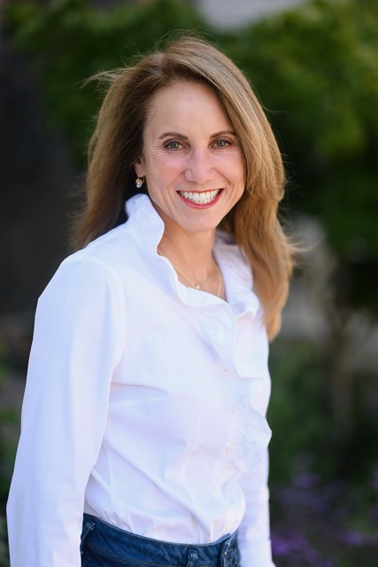 Tracey Pettengill Turner, Founding Donor