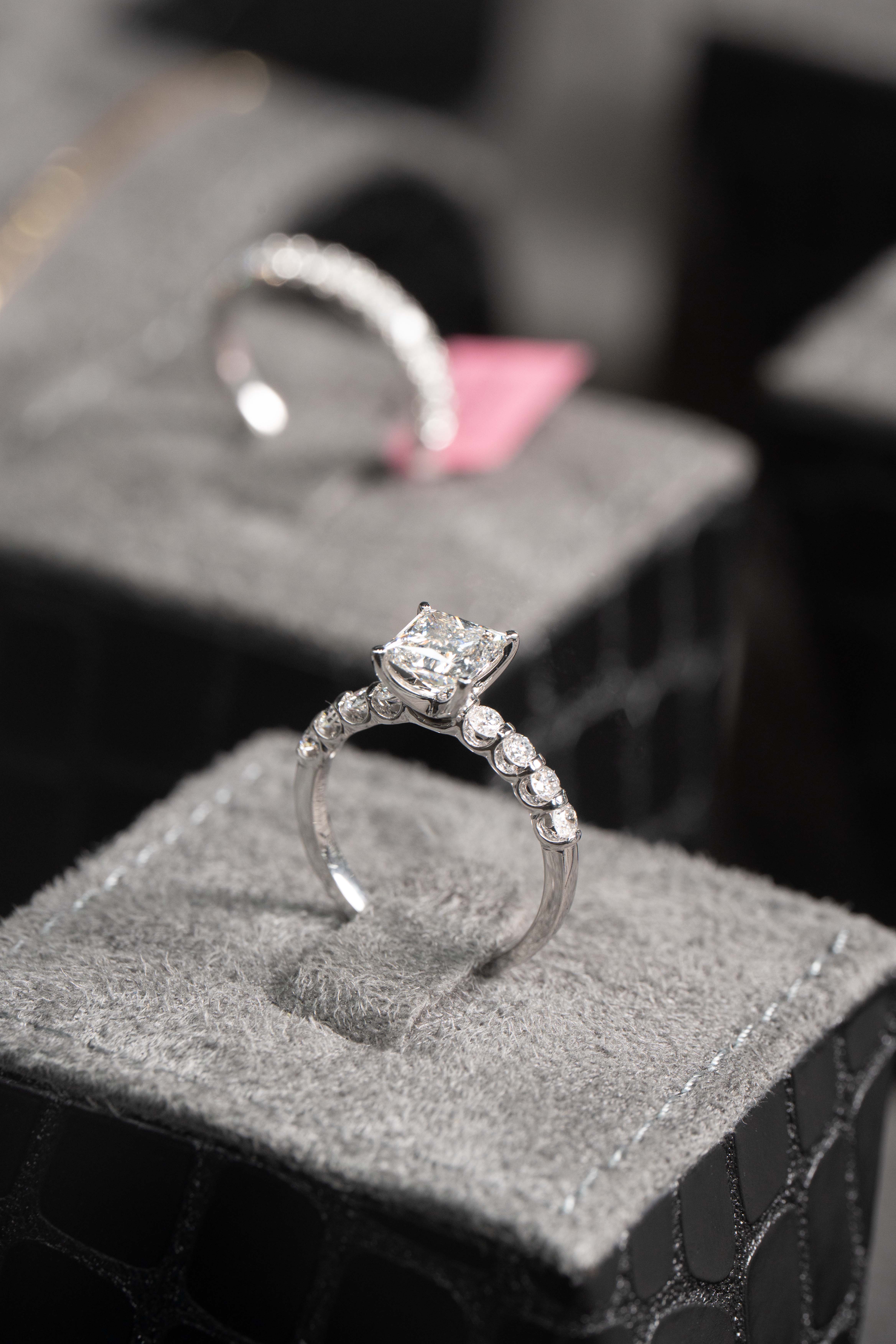 Diamonds & Fine Jewelry
