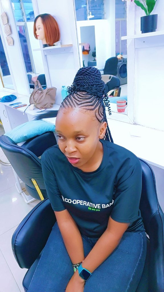 Cornrow style 115