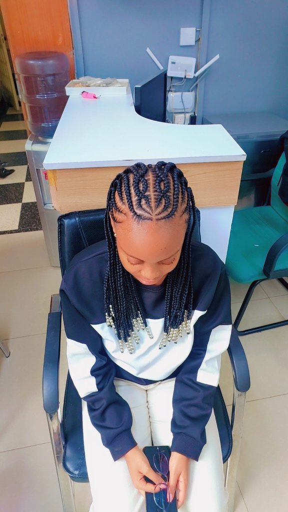 Cornrow style 124