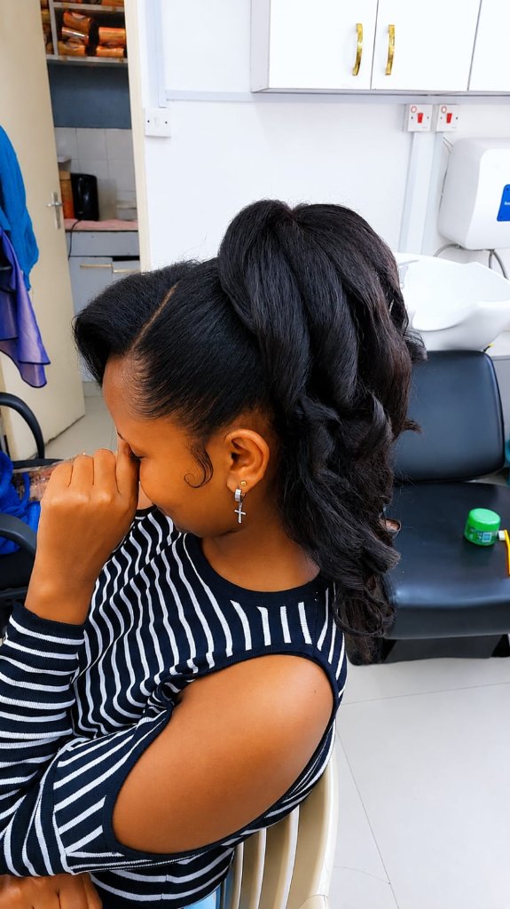 Stylist at Viva Trends Salon