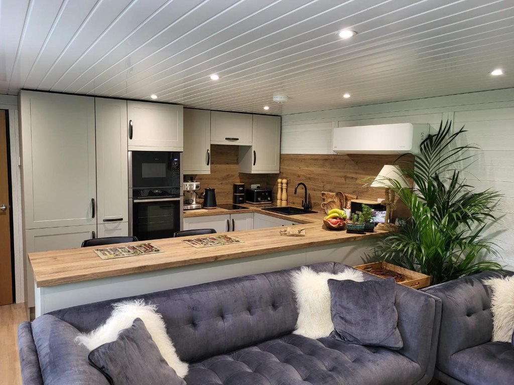 Garden Annexes