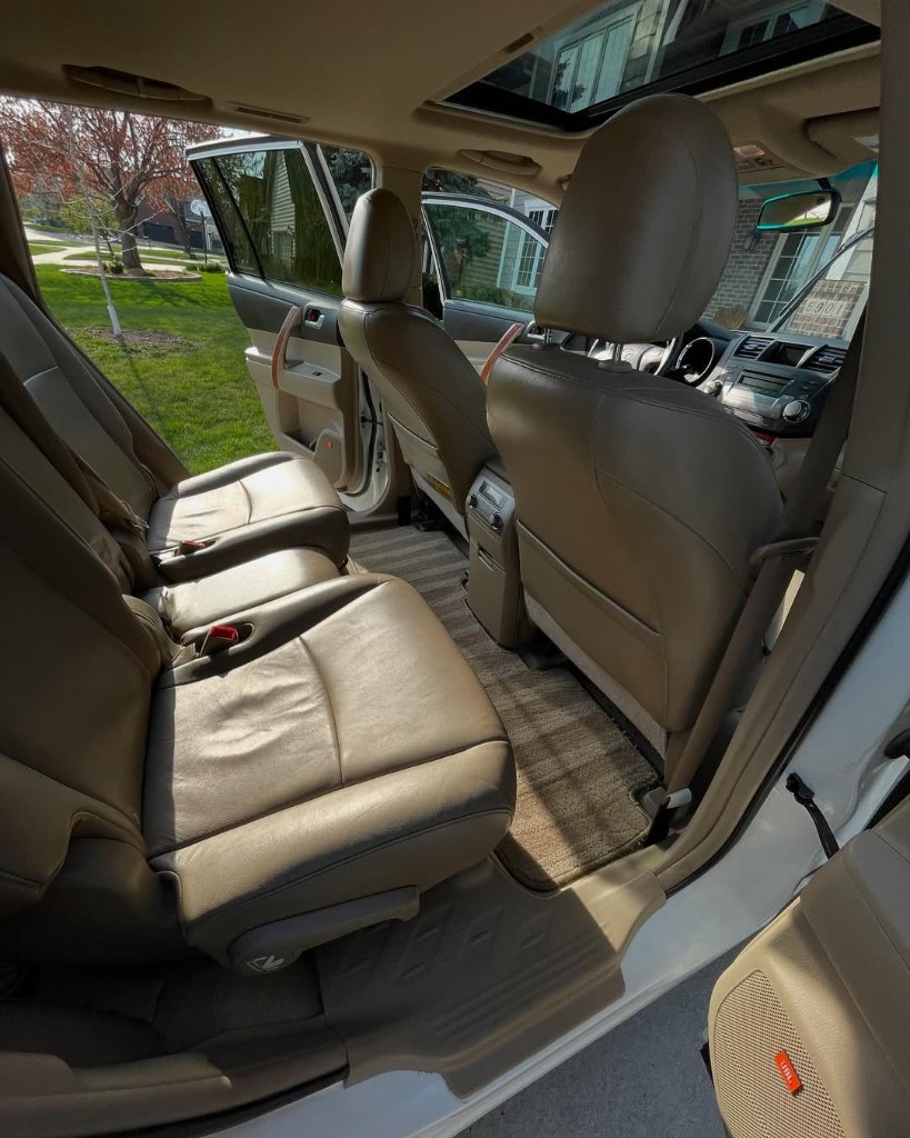 Toyota Sienna Interior Detail