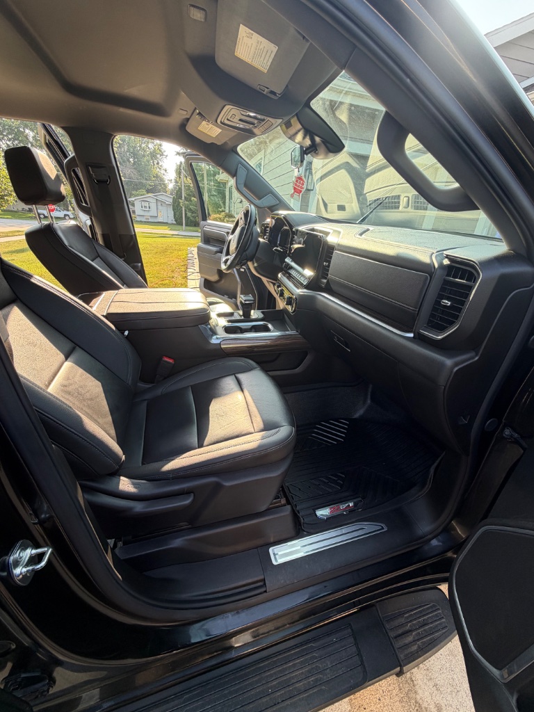 Z71 Truck Interior