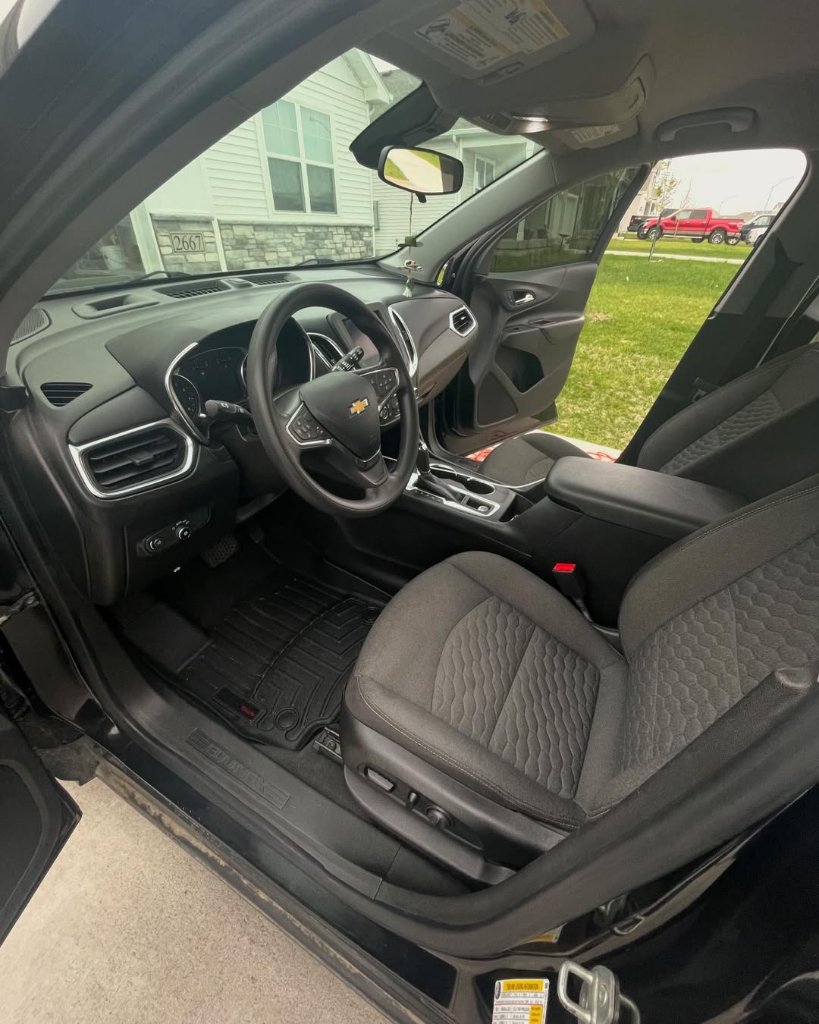 Chevy Equinox Exterior Wash