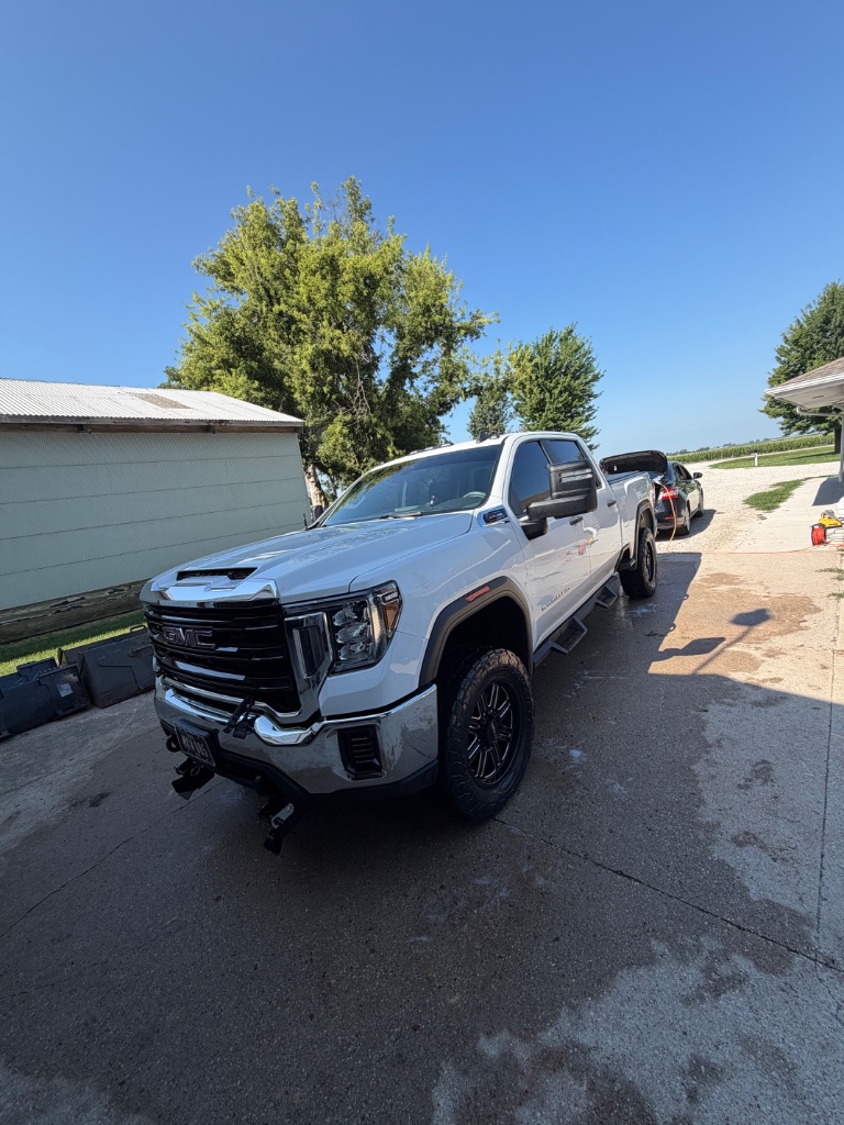 White GMC Sierra — Front