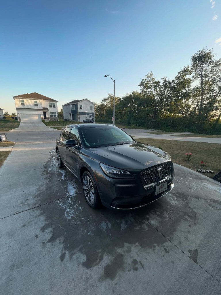 Lincoln Corsair Exterior Wash