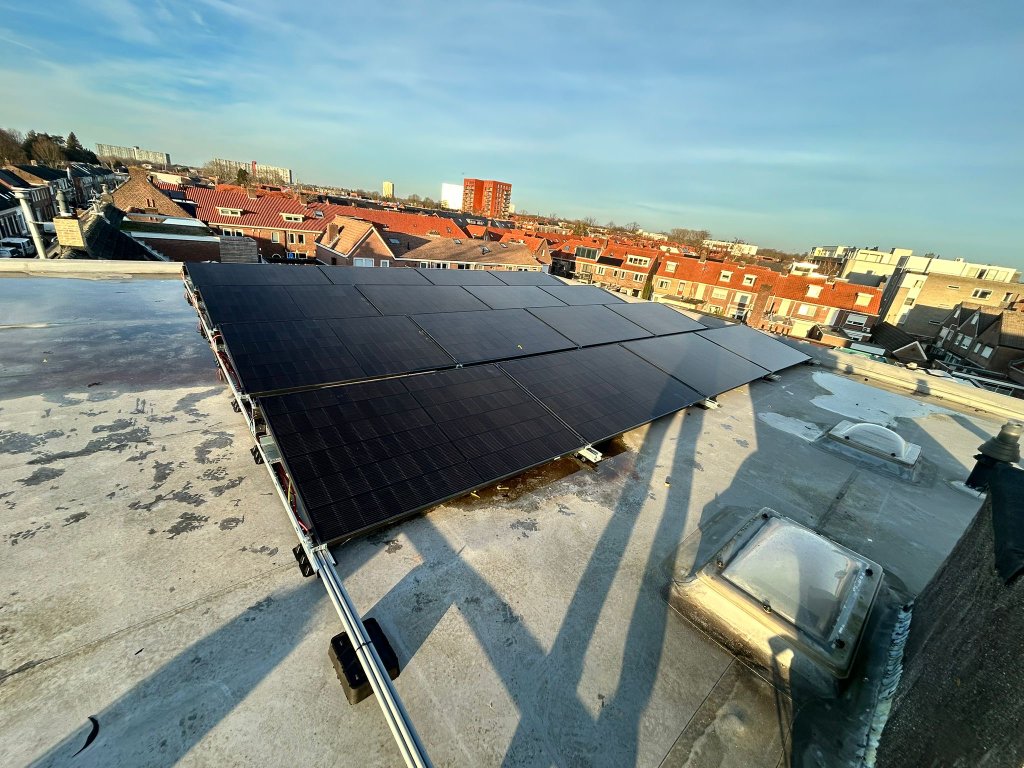 Zonnepanelen installatie