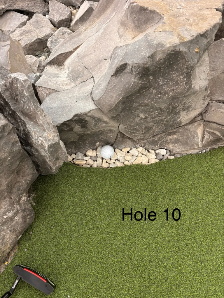 Hole 10
