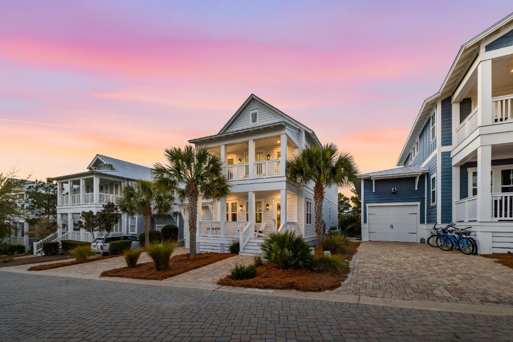 Real estate photography by Ino Imagery — Coastal Twilight