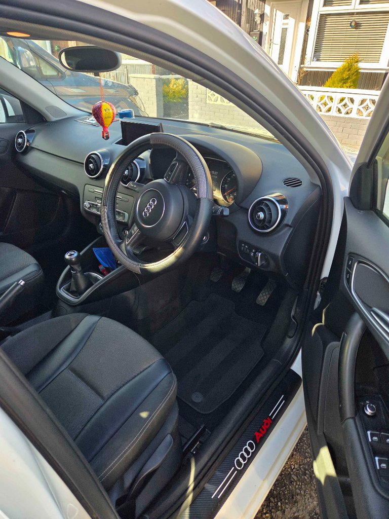 Audi A1 — interior detail