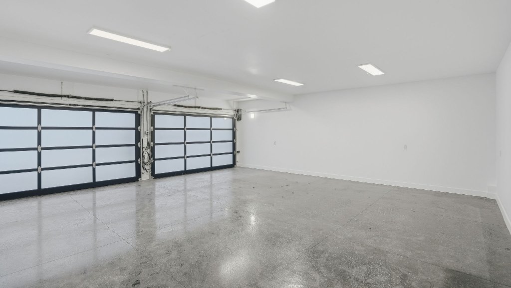 Interior craftsmanship — spiral staircase in curved glass tower