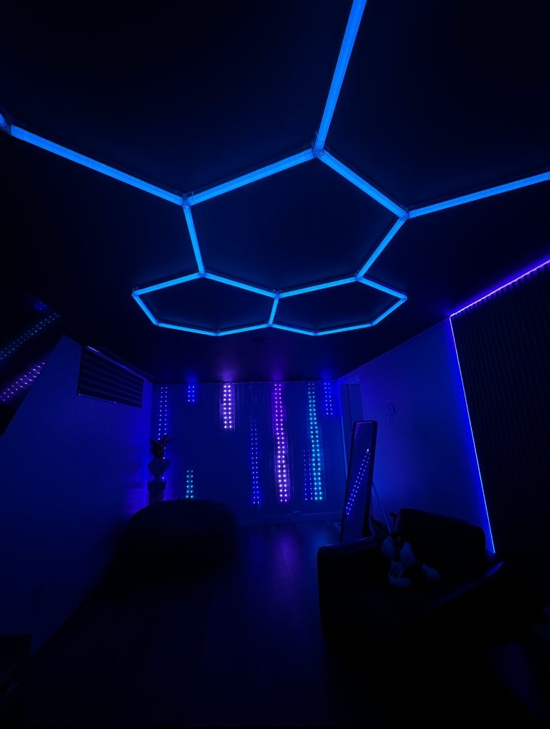 Voidstation studio ambient lighting