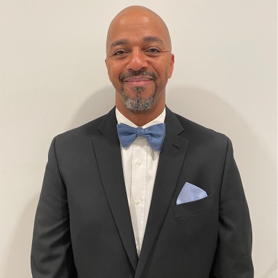 Derris Boomer — Founder & CEO
