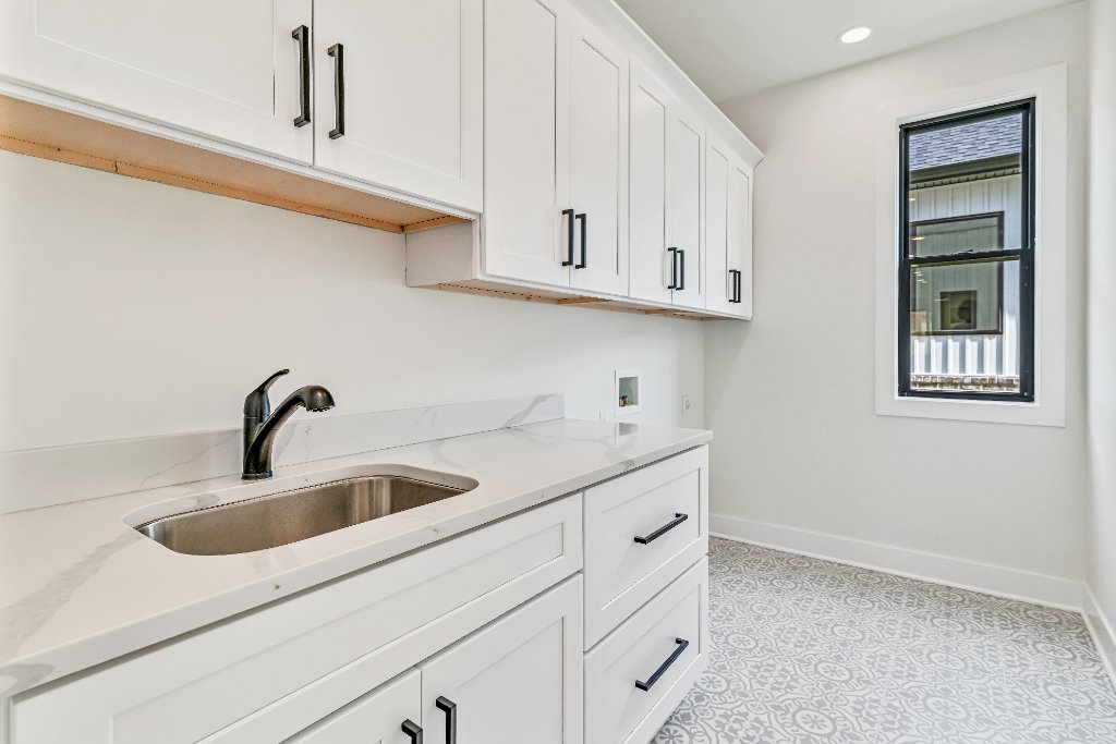Clays Mill Modern Farmhouse 29